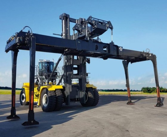 Laden Container Handling Lift Truck Toploaders LCH-LadenContainer-pic